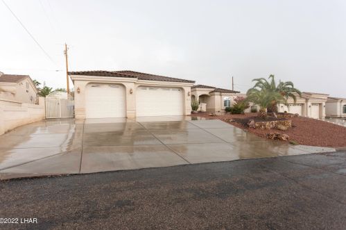 1930 Cabana Dr, Lake Havasu City, AZ 86404-1036