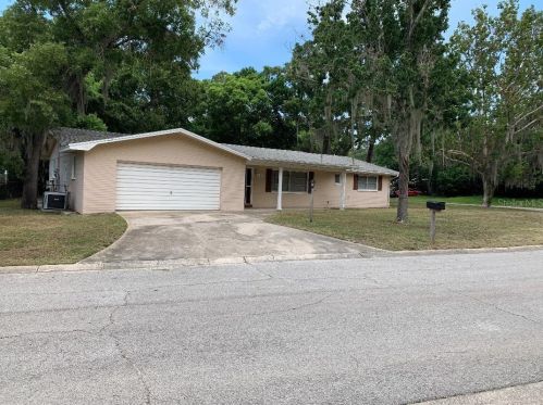7180 Lenape Cir, New Port Richey, FL 34653-1744