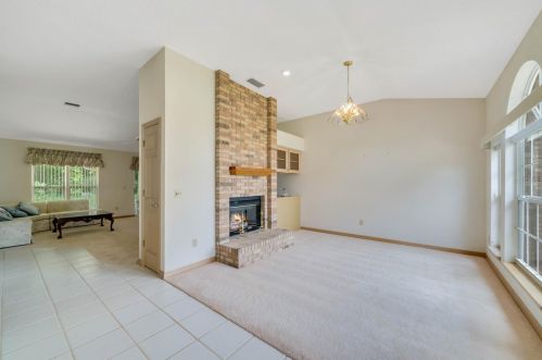 115 Belchase Ct, De Bary, FL 32713-2209