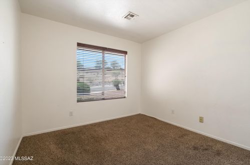 8761 Pomegranate St, Tucson AZ  85730-5735 exterior