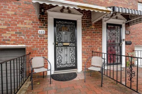 863 Revere Ave, Bronx, NY 10465-2224