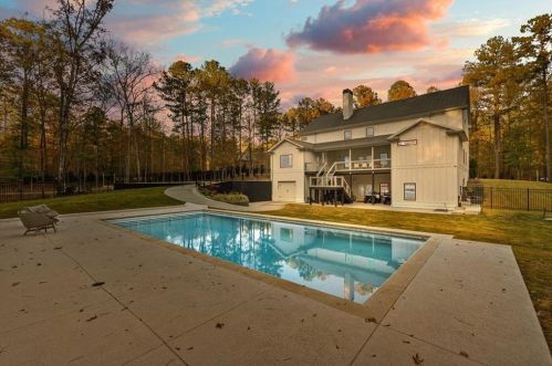 215 Diamond Pt, Fayetteville GA  30215-5149 exterior