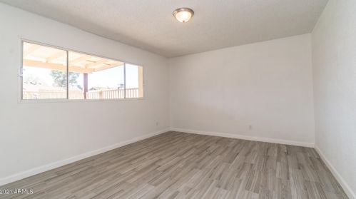 15036 38th Ave, Phoenix AZ  85053-4513 exterior