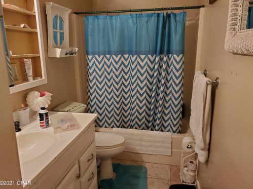 3988 Wood Duck Trl, Sunny Hills FL  32428-3567 exterior