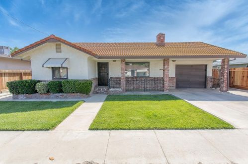 1406 Nevada Ave, Los Banos, CA 93635-4637