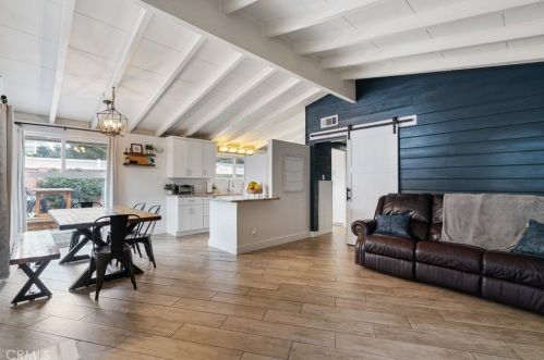 523 Devon Rd, Orange CA  92868-4148 exterior