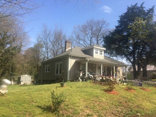 1001 Galloway St, Eden, NC 27288-6005