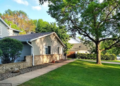 1573 Helmo Ave, Saint Paul, MN 55128-5534