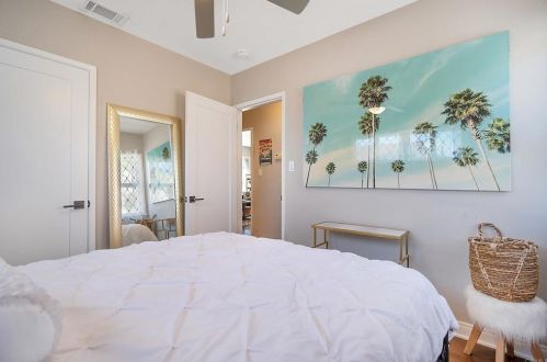 6025 Kelton Ave, La Mesa CA  91942-2728 exterior