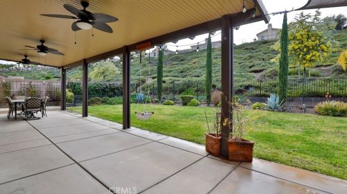 35595 Desert Rose Way, Lake Elsinore CA  92532-2905 exterior