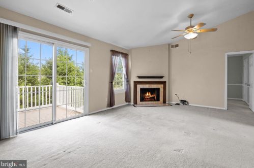 93 Portsmouth Ct, Southampton PA 18966-2620 exterior