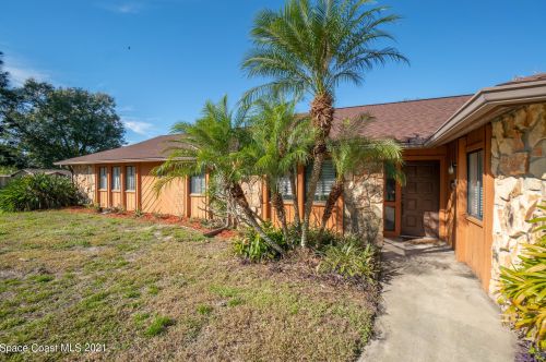 3690 Miriam Dr, Titusville, FL 32796-2940