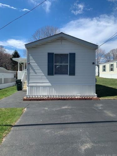 5 A St, Groton, CT 06340-5354