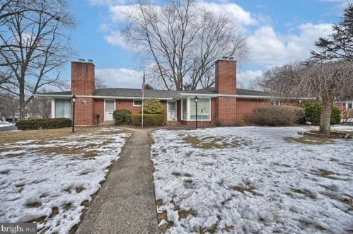 517 Colony Rd, Camp Hill, PA 17011-2011