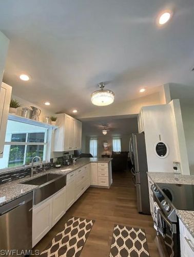 1006 6th Ave, Cape Coral FL  33909-0013 exterior