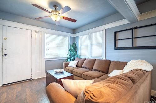 934 Washington Pl, Long Beach CA  90813-6618 exterior