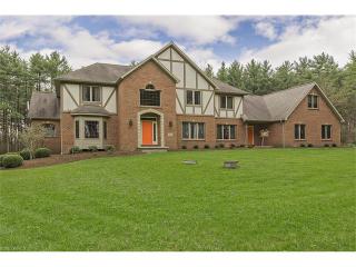 7626 Kennard Rd, Seville, OH 44273-9192