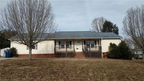 602 Booker T Womble Rd, Randleman, NC 27317-8283