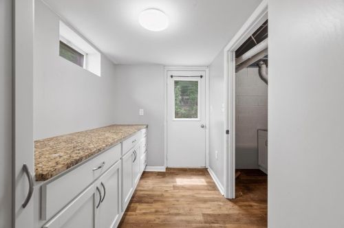 105 Lingay Ct, Glenshaw PA  15116-1035 exterior