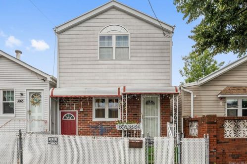 3267 Barkley Ave, Bronx NY  10465-1641 exterior