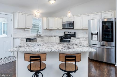 30 Bellmawr Ave, Gloucester NJ  08031-1329 exterior