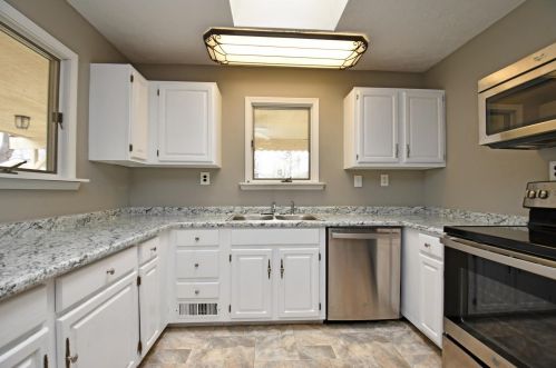 6740 Britton Ave, Cincinnati OH  45227-3216 exterior