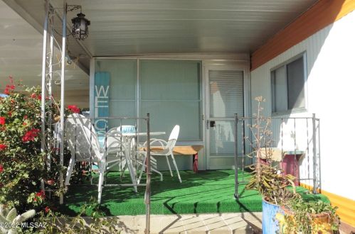 5708 Bar X St, Tucson AZ  85713-6409 exterior