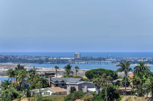 3107 Geronimo Ave, San Diego, CA 92117-6243