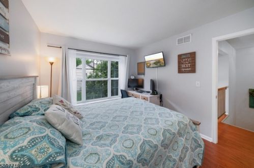 108 Violet Ln, Trenton NJ  08638-2031 exterior