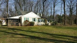 806 Forest Ln, Frazer, PA 19355-2806