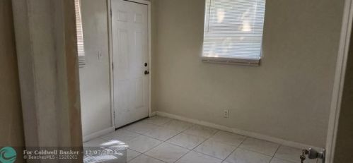 5520 33rd St, Hollywood FL  33023-5320 exterior