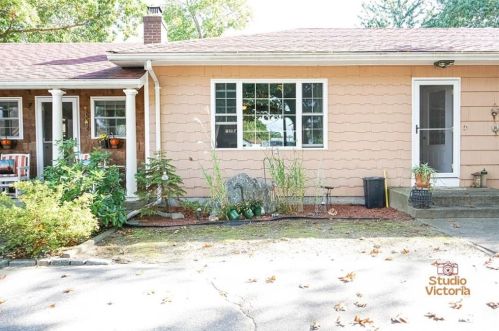 262 Pequot Ave, Warwick, RI 02889-9346