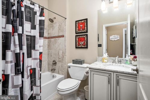 1748 Renaissance Blvd, Yardley PA  19067-6446 exterior