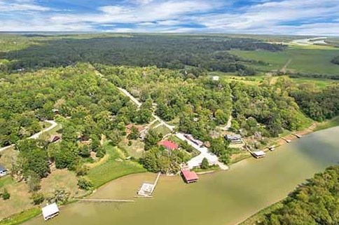 362 Marina Pl, Chita TX  75862-8211 exterior