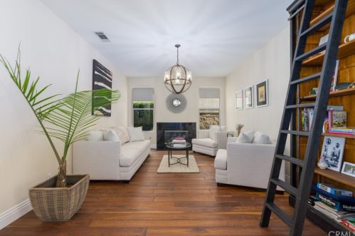 2523 Skytop Ct, Orange CA  92867-6492 exterior