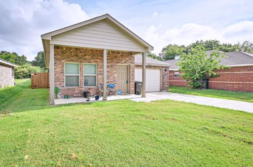 4925 Fitzhugh Ave, Fort Worth TX  76105-4354 exterior