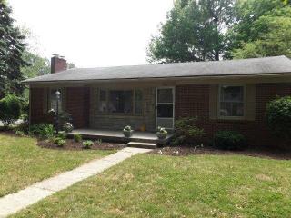 542 Sheridan Dr, Lexington, KY 40503-1724
