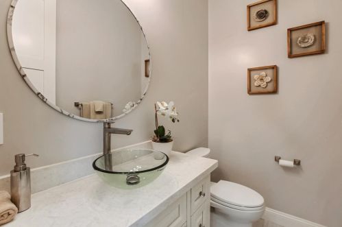 575 Beresford Ave, Redwood City CA  94061-4205 exterior