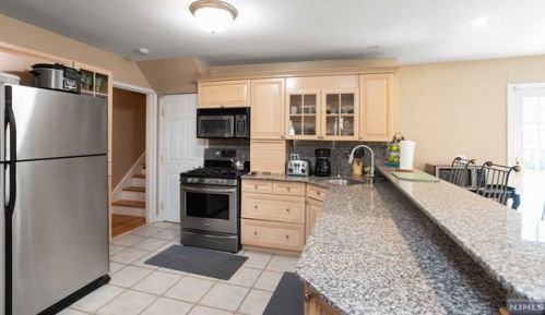 98 Birch St, Closter NJ  07624-1745 exterior