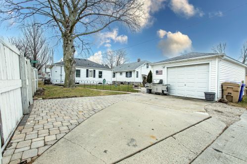 7006 27th Ave, Kenosha WI  53143-5216 exterior