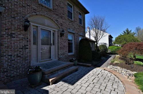 118 Andrew Ln, Lansdale, PA 19446-1419