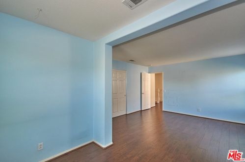 51 Freeman Ln, Buena Park CA  90621-5003 exterior