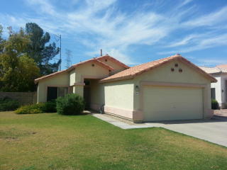 1350 Vaughn Ave, Gilbert, AZ 85234-1016