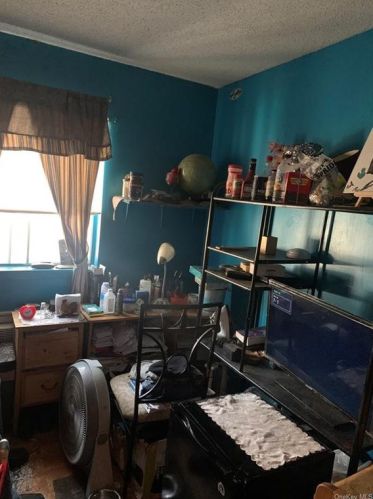 877 Freeman St, Bronx NY  10459-1509 exterior