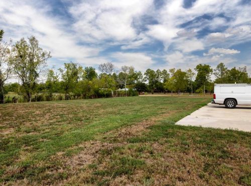 6420 Brookside Rd, Pearland TX  77581-9000 exterior