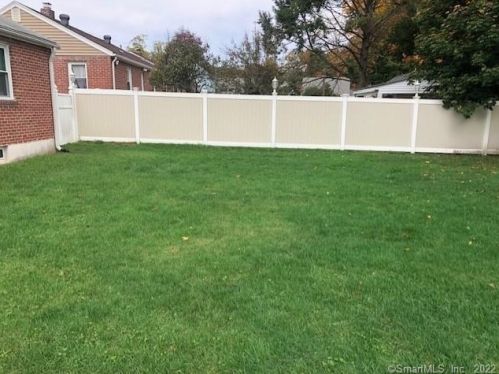 60 Hubbell Ave, Ansonia, CT 06401-1350