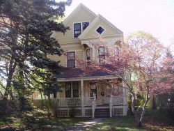 28 Otis St, Newton, MA 02460-1803