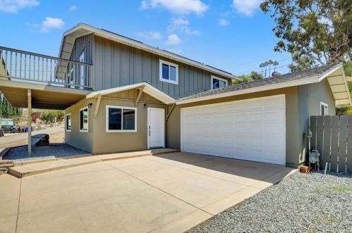1550 Weaver St, San Diego, CA 92114-1941