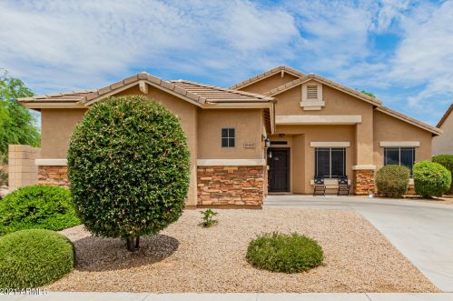 16410 Sierra St, Sun City, AZ 85388-6022