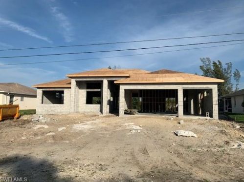 3729 11th Ct, Cape Coral, FL 33914-5110